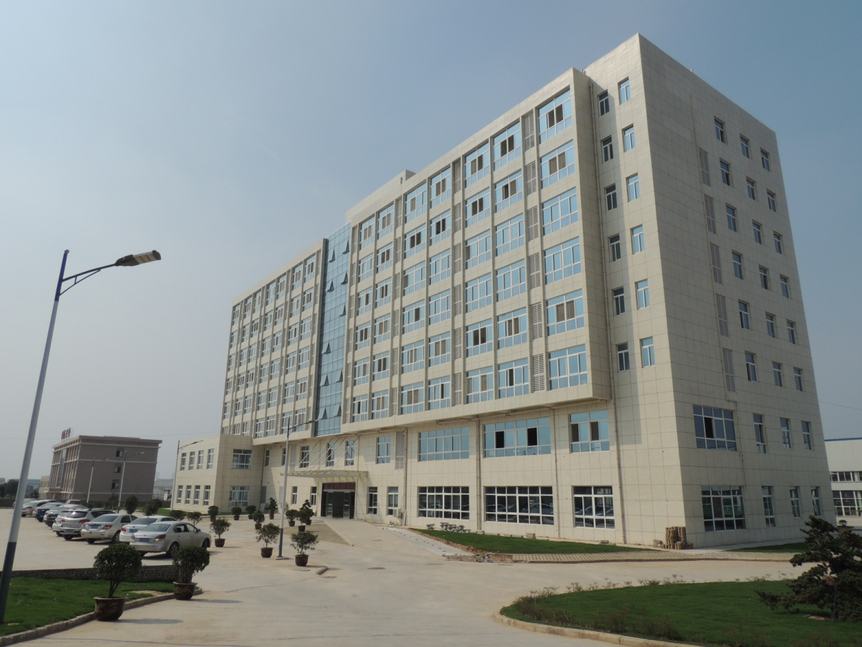 高溫下的堅守 奮斗者的姿態(tài)——致敬所有奮戰(zhàn)在高溫一線的員工 高溫下的堅守 奮斗者的姿態(tài)——致敬所有奮戰(zhàn)在高溫一線的員工